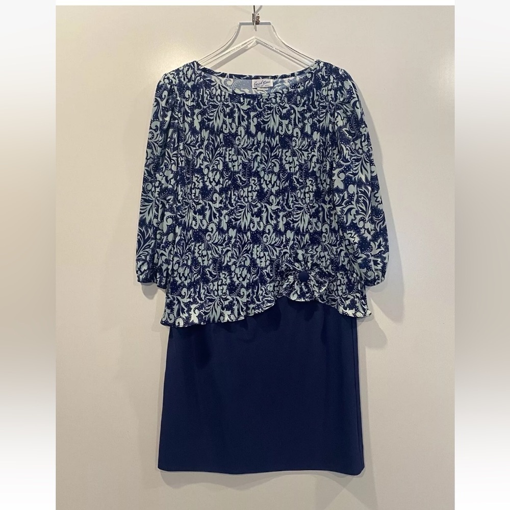 Vintage Good Times Blue Floral Pleated‎ Floral Dress Size 12 (1044)